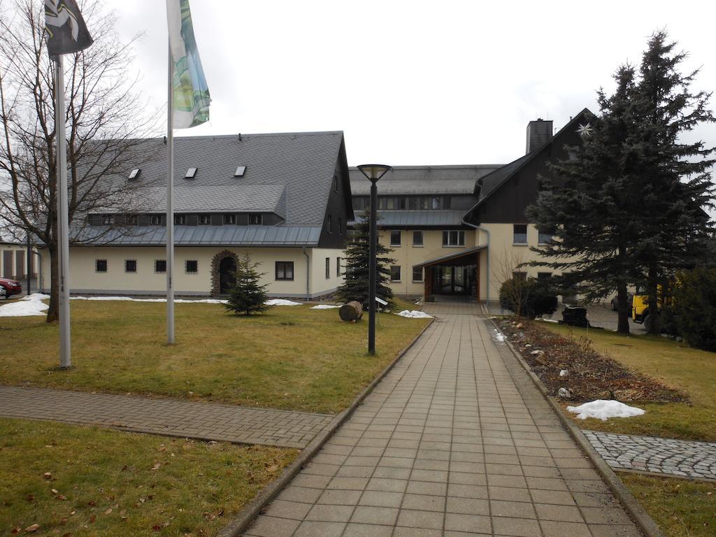 Hotel Haus Am Ahorn Schöneck Exterior foto